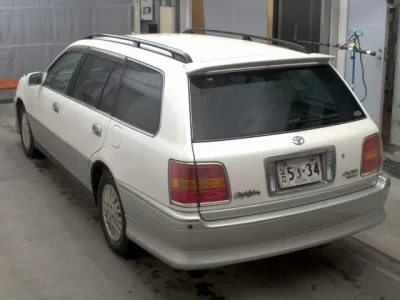 Toyota CROWN ESTATE
