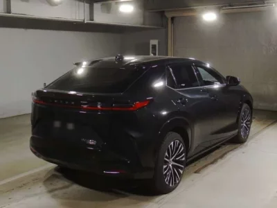 Lexus RZ