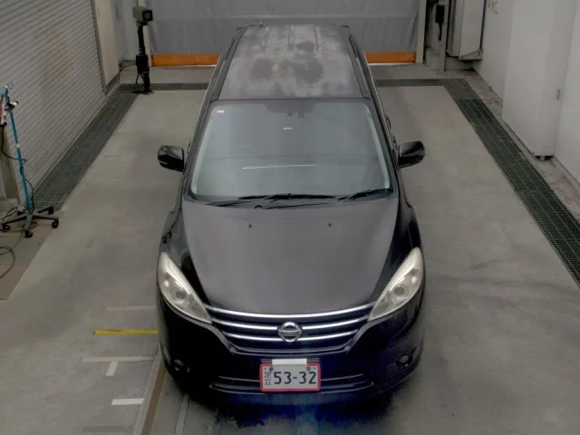 Nissan LAFESTA