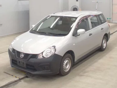 Nissan AD