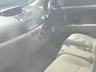 Toyota PASSO SETTE