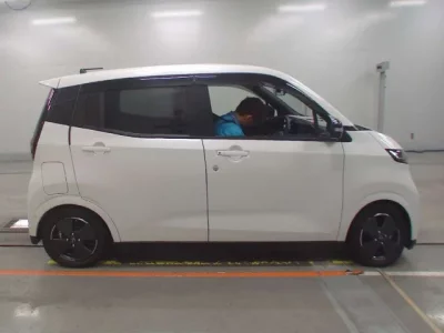 Nissan SAKURA