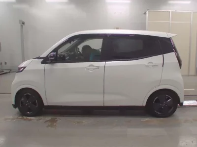 Nissan SAKURA