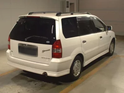 Mitsubishi CHARIOT GRANDIS