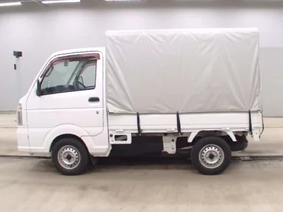 Nissan CLIPPER TRUCK
