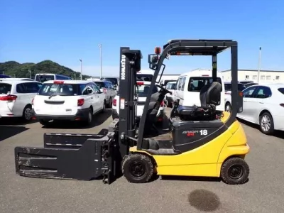 KOMATSU FORKLIFT