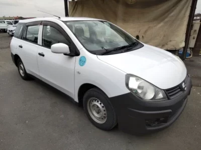 Nissan AD