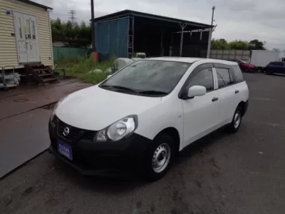 Nissan AD