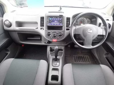 Nissan AD