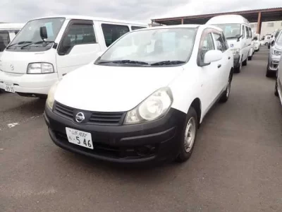 Nissan AD