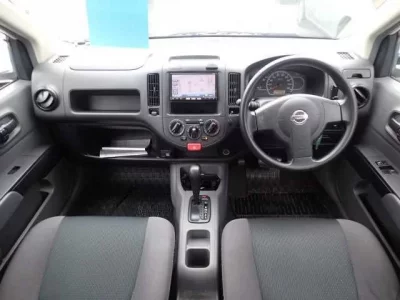 Nissan AD