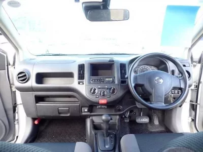 Nissan AD