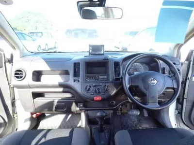 Nissan AD