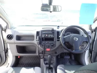 Nissan AD