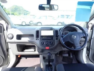 Nissan AD