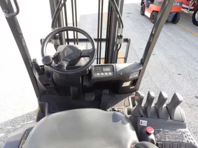 KOMATSU FORKLIFT