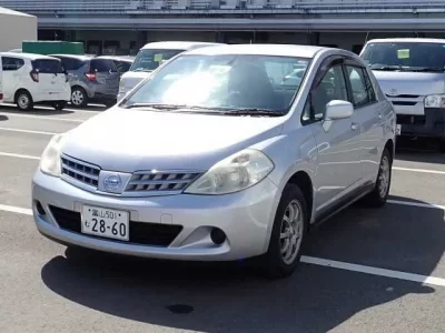 Nissan TIIDA LATIO