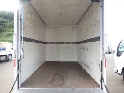 Nissan ATLAS