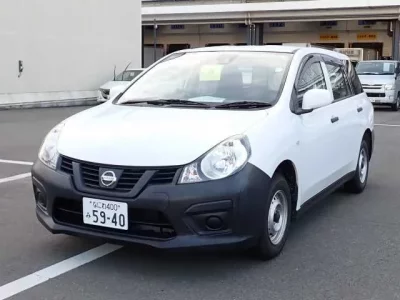 Nissan AD