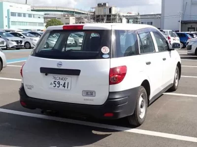 Nissan AD