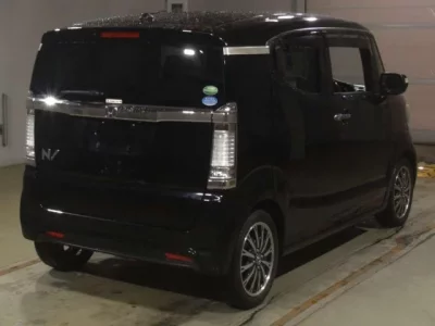 Honda N BOX SLASH