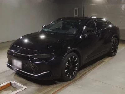 Toyota CROWN CROSSOVER