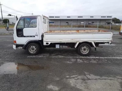 Nissan ATLAS