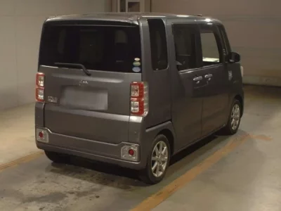 Toyota PIXIS MEGA