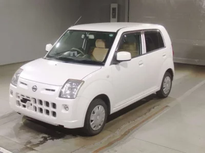 Nissan PINO