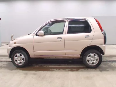 Daihatsu TERIOS KID
