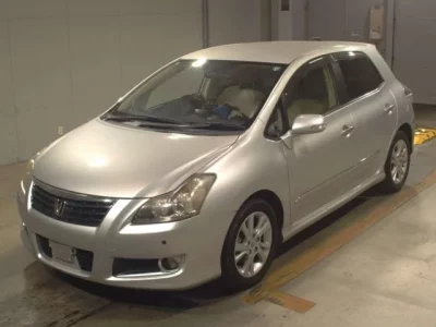 Toyota BLADE