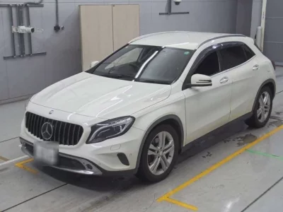 Mercedes-Benz GLA CLASS