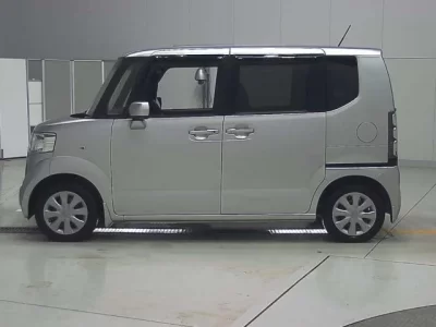 Honda N BOX PLUS