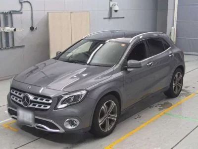 Mercedes-Benz GLA CLASS