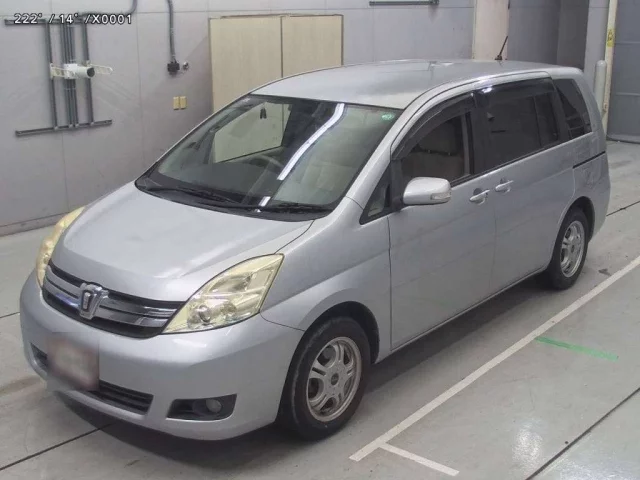 Toyota ISIS