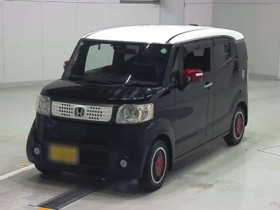 Honda N BOX SLASH