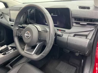 Nissan AURA