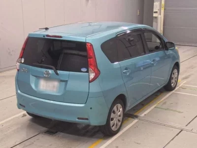 Toyota PASSO SETTE