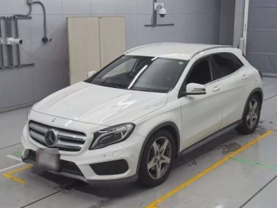 Mercedes-Benz GLA CLASS