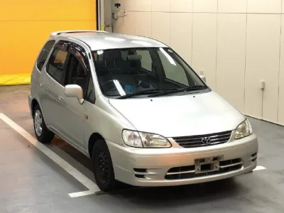 Toyota COROLLA SPACIO