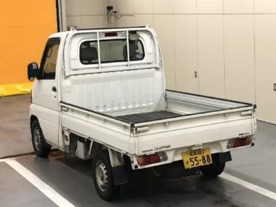 Nissan CLIPPER TRUCK