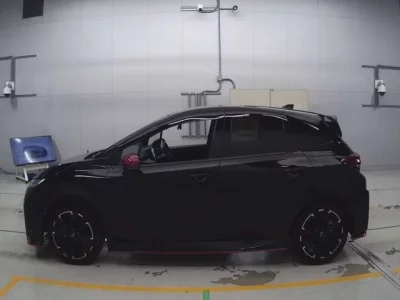 Nissan AURA
