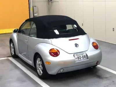 Volkswagen NEW BEETLE