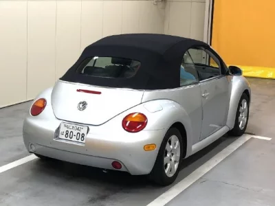 Volkswagen NEW BEETLE