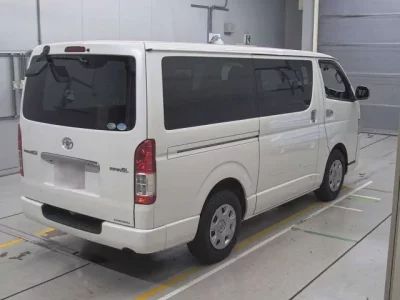 Toyota REGIUS ACE VAN