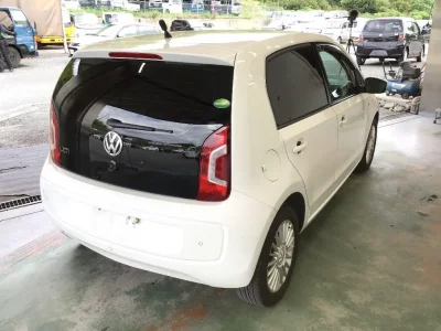 Volkswagen UP