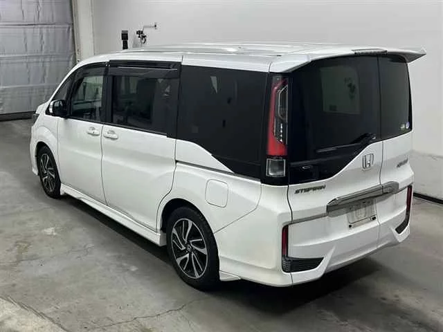 Honda STEP WAGON