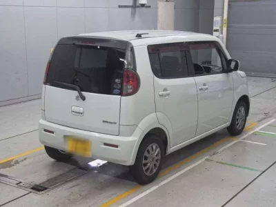 Suzuki MRWAGON