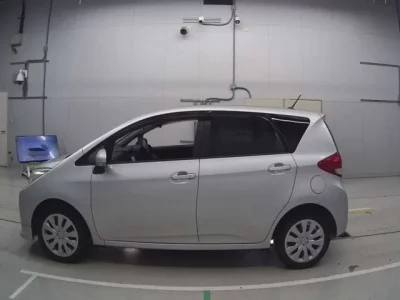 Subaru TREZIA