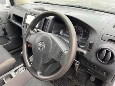 Nissan AD